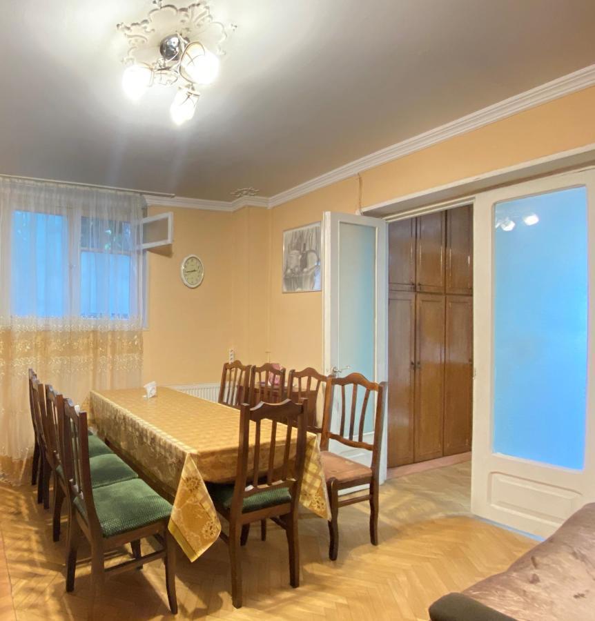 Davit'S Apartment 21 Тбілісі Екстер'єр фото